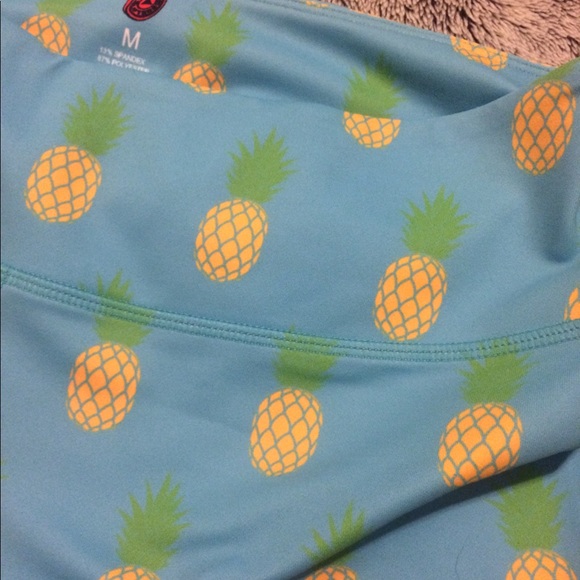 United Lifters Limited Ed Pineapple shorts - Picture 5 of 5